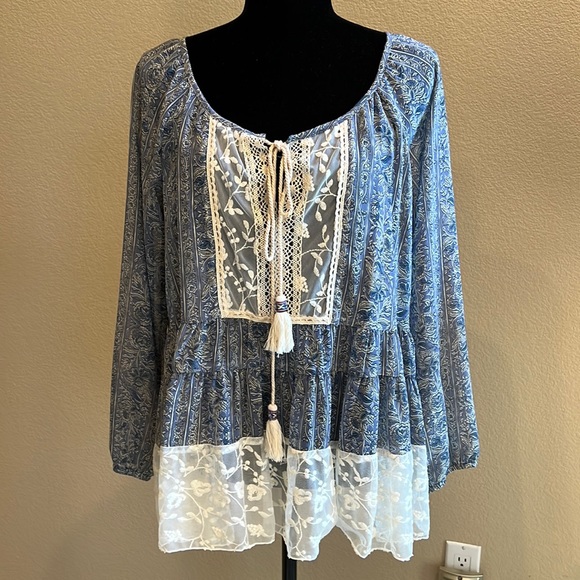 Boho Long Sleeve Lightweight Sheer Peasant Style Spanish Top - Picture 1 of 8